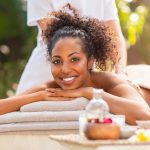 5 raisons favorables pour se faire un massage naturiste